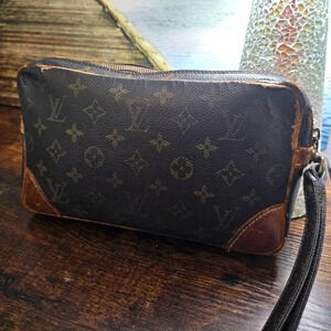 Louis Vuitton Monogram Wristlet Pouch